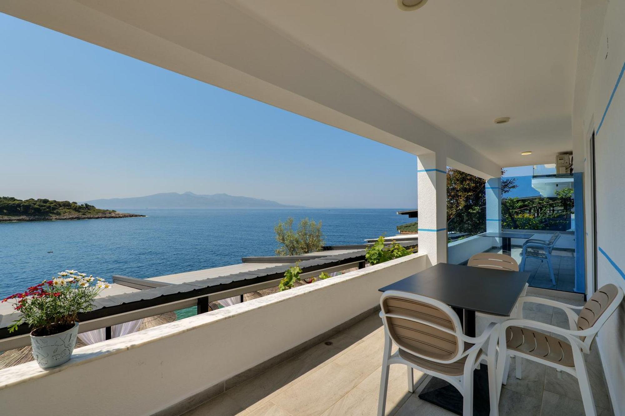 Fabeno * Sarandë